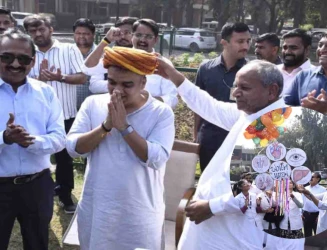 નાયબ મુખ્યમંત્રી હર્ષ સંઘવીના જન્મદિને અનોખી ઉજવણી, ‘અંગદાન મહાદાન’ સંદેશ સાથે 5,441 પતંગોનું વિતરણ ગાંધીનગરમાં યોજાયું