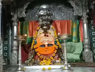 ગિરનાર પર બિરાજતા મા અંબાજીના પ્રાગટ્યોત્સવની ભવ્ય ઉજવણી, વહેલી સવારથી માઈ ભક્તોની ભારે ભીડ