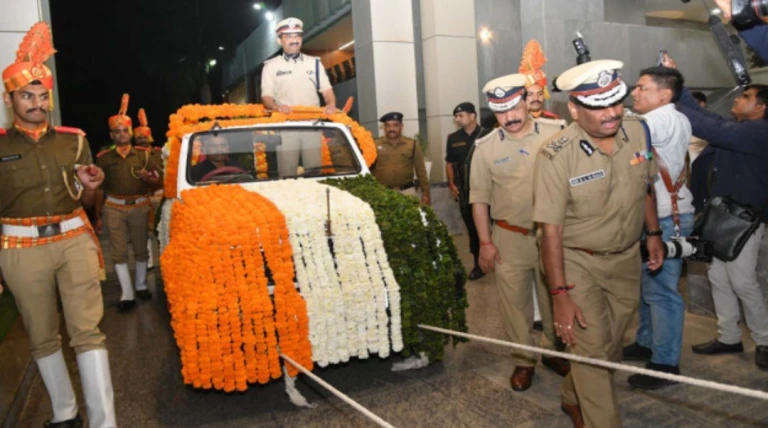 છેક રાત્રી સુધી સસ્પેન્સ બાદ ડો. KLN રાવ રાજ્યના નવા ઈન્ચાર્જ ડીજીપી નિમાયા, વિકાસ સહાયના અનુગામી બન્યા