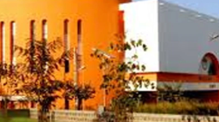 સૌરાષ્ટ્ર યુનિવર્સિટીએ B.C.A. સેમેસ્ટર-5નું ‘પ્રોગ્રામિંગ ઇન પાયથોન’ પેપર રદ કરી નવી તારીખ 22 નવેમ્બરે જાહેર કરી