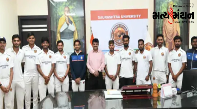 સૌરાષ્ટ્ર યુનિવર્સિટીમાં ઓલ ઇન્ડિયા યુનિવર્સિટી ક્રિકેટ સ્પર્ધાનો ભવ્ય પ્રારંભ, જયદેવ ઉનડકટે ખેલાડીઓને આપ્યું માર્ગદર્શન