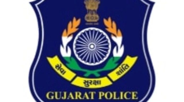 નવસારીમાં હોટલ રેડ દરમિયાન ગોળીબાર: SMCની ટીમ પર હુમલો, શાર્પશૂટર ગેંગ સાથે અથડામણ