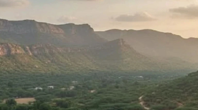 પાલનપુર સુધી ફેલાયેલી અરવલ્લી પહાડીઓ માટે કેન્દ્રની નવી વ્યાખ્યા, ખાણકામ પર જ લાગુ, રિયલ એસ્ટેટ મુક્ત રહેશે