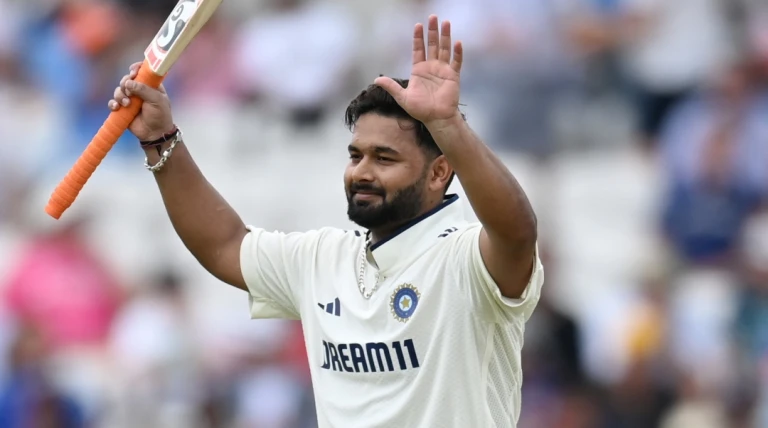 રિષભ પંતે રચ્યો ઈતિહાસ: સેહવાગનો રેકોર્ડ તોડી ટેસ્ટ ક્રિકેટમાં બન્યો ‘સિક્સર કિંગ’