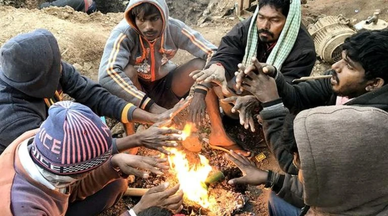 આજે પણ નલિયા કરતા અમરેલીમાં વધુ ઠંડી, અમરેલી-વડોદરામાં 11.2 ડિગ્રી, સૌરાષ્ટ્રમાં શિયાળો ઘેરાયો