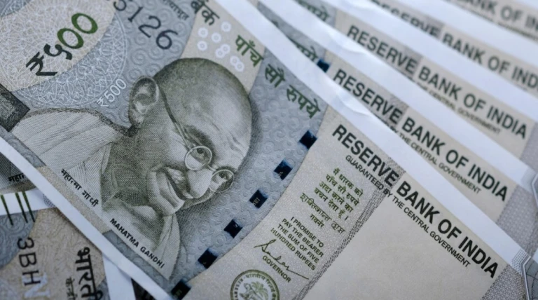 સરકાર ગેરન્ટી વિના ₹90,000 સુધીની લોન આપી રહી છે, માત્ર એક ડૉક્યુમેન્ટ સાથે સરળ અરજીની સુવિધા