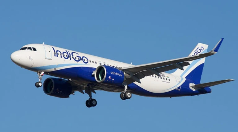 શિફ્ટ પતી ગઇ એટલે પ્લેન મૂકી જતો રહ્યો પાઈલટ, 179 મુસાફરો આખી રાત પરેશાન થયા