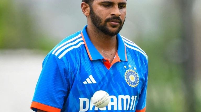 IPL 2026 પહેલા શાર્દુલ ઠાકુર જોડાયો મુંબઈ ઇન્ડિયન્સ સાથે, 2 કરોડમાં નક્કી થઈ ડીલ