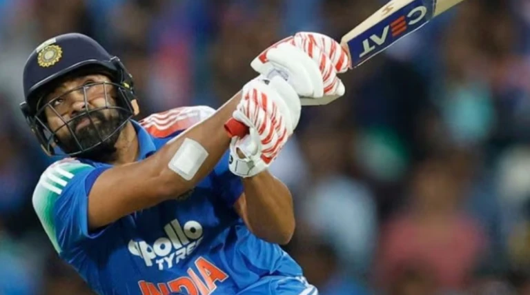 રોહિત શર્માએ વનડે ક્રિકેટમાં સૌથી વધુ છગ્ગાનો નવો ઇતિહાસ રચ્યો, આફ્રિદીનો રેકોર્ડ તૂટ્યો