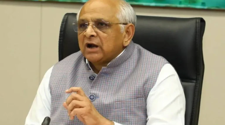 તમામ જિલ્લા પંચાયત પ્રમુખોને એક કરોડની વિવેકાધીન ગ્રાન્ટ: ગ્રામ્ય વિકાસ માટે મુખ્યમંત્રીનો મહત્વપૂર્ણ નિર્ણય