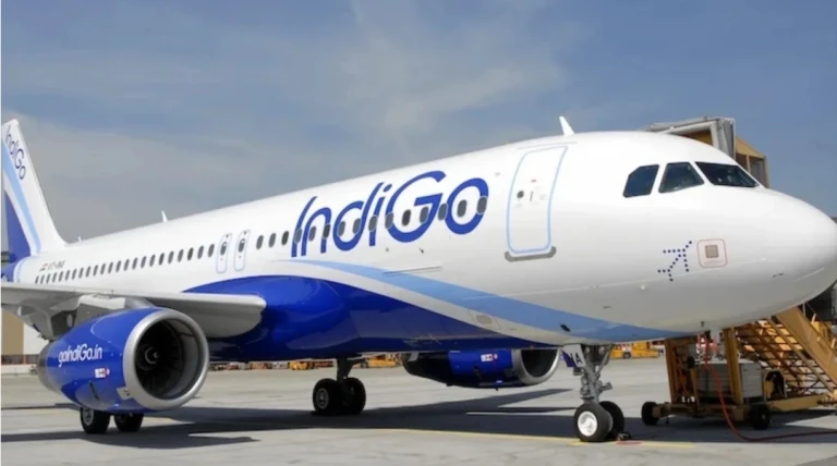 બોમ્બની ધમકીને કારણે હૈદરાબાદથી કુવૈત જતું વિમાન અડધે રસ્તેથી પાછું ફર્યું, મુંબઈમાં ઈમરજન્સી લેન્ડિંગ