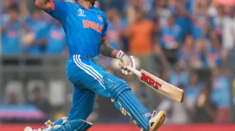 ટેસ્ટમાં વાપસીના અટકળો પર વિરાટ કોહલીએ મૂક્યો પૂર્ણ વિરામ, કહ્યું – ‘હું ફક્ત એક જ ફોર્મેટ રમું છું’